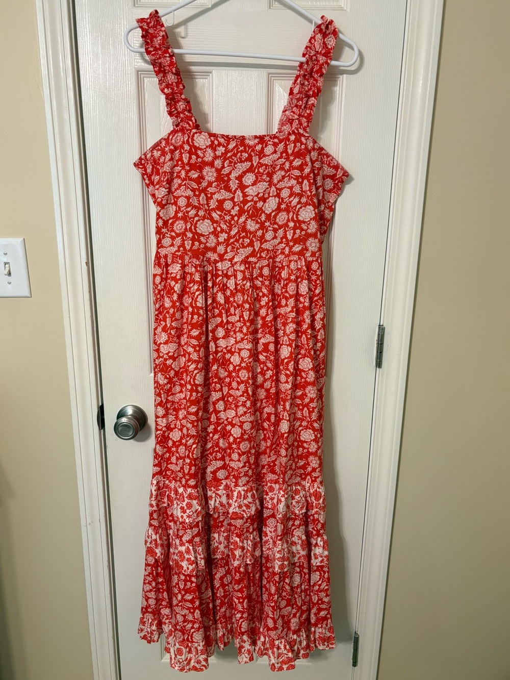 Women’s red floral midi dress (Universal Thread) size M